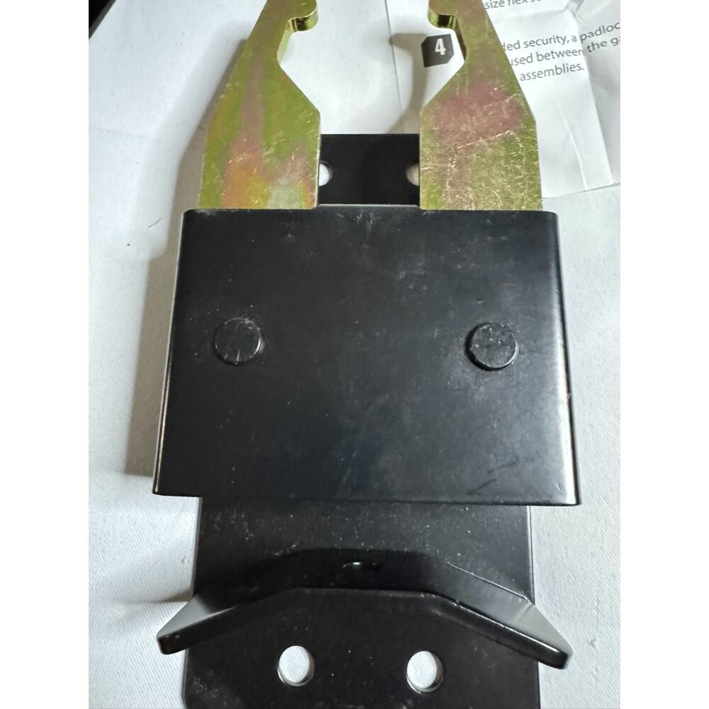 MustGood Heavy Duty Farm Gate Latch 2 Way Gate Latch Perfect for Farms, Pastu... - Picture 10 of 10